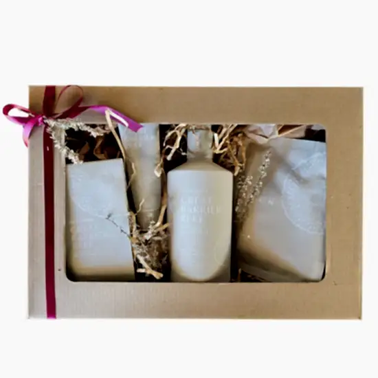 Nourish & Revitalise Body and Mind with the the Great Barrier Reef Sea Salt Collection- Gift Box